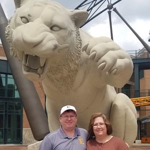 Meet your Posher, Johnny